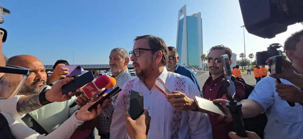 Regularizan a mil cien docentes en Tamaulipas para nuevo ciclo escolar