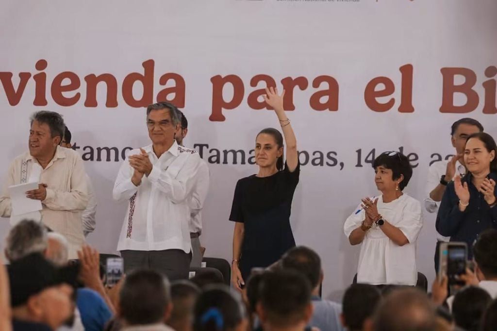 Acompaña Beto Granados a Claudia Sheinbaum en entrega de viviendas en&nbsp;Matamoros
