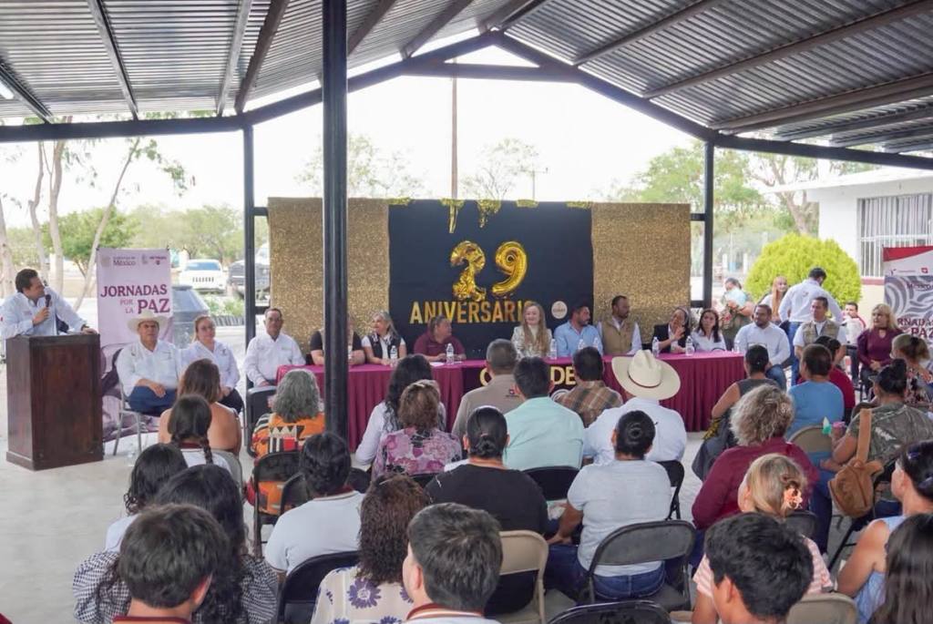 Humberto Prieto Herrera celebra aniversario 29 del CEMSADET 18 junto a familias del ejido Alfredo V.&nbsp;Bonfil.