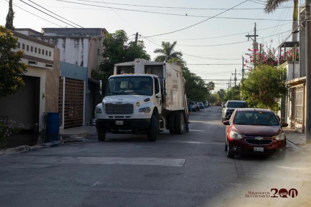 Operativo de limpieza y retiro de chatarra recorre colonias de&nbsp;Matamoros
