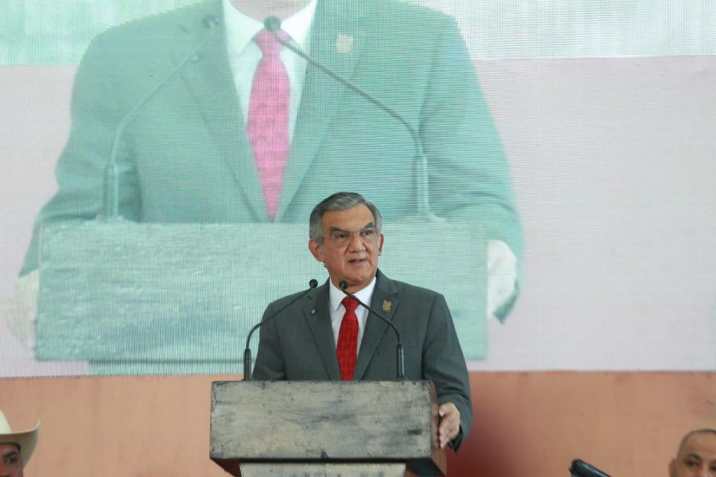 En Hidalgo, reitera Américo colaboración para impulsar desarrollo de los municipios