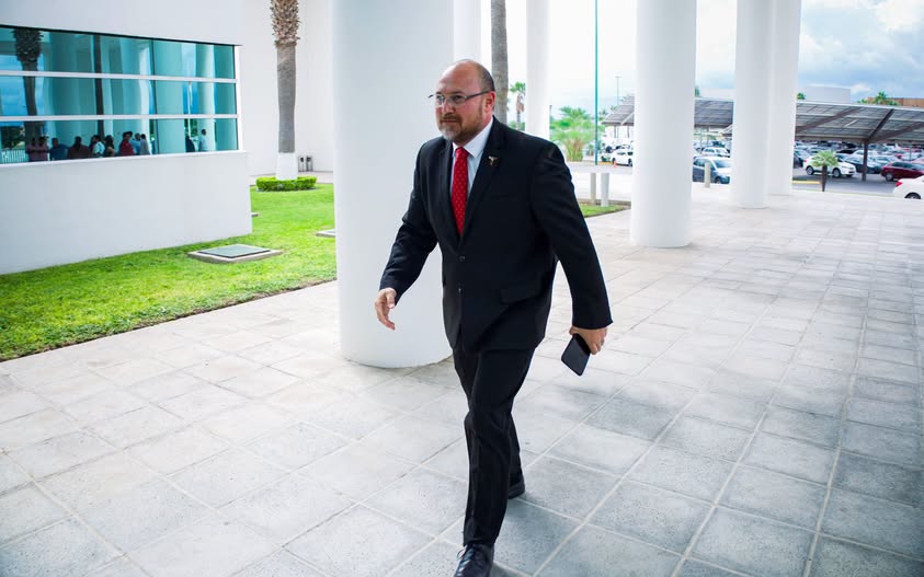 Acompaña Héctor Villegas al Gobernador Américo Villarreal en el primer informe legislativo