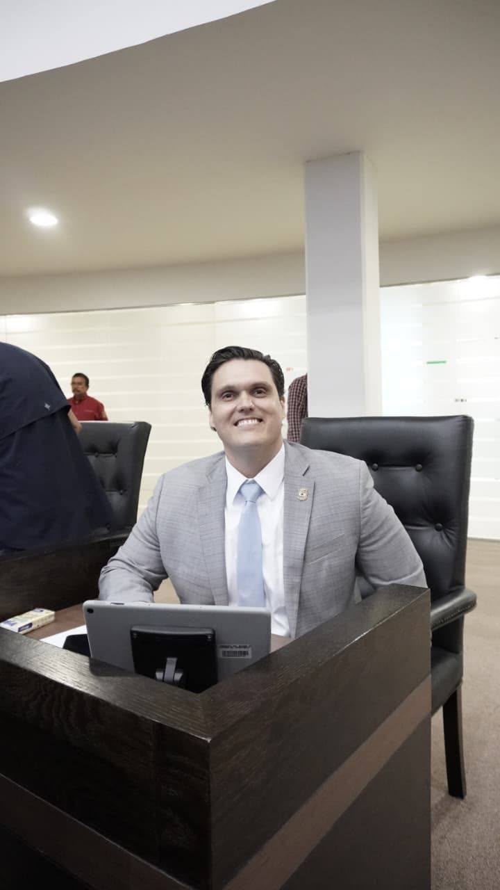 Más sanciones contra la pederastia: avalan reforma impulsada por Humberto Prieto