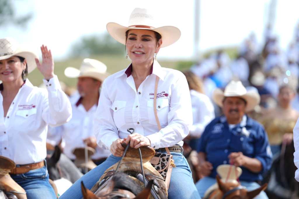 INVITA GOBIERNO DE CARMEN LILIA CANTUROSAS A CELEBRAR NUEVO LAREDO CON LA CABALGATA Y GRAN CONCIERTO DE BRONCO