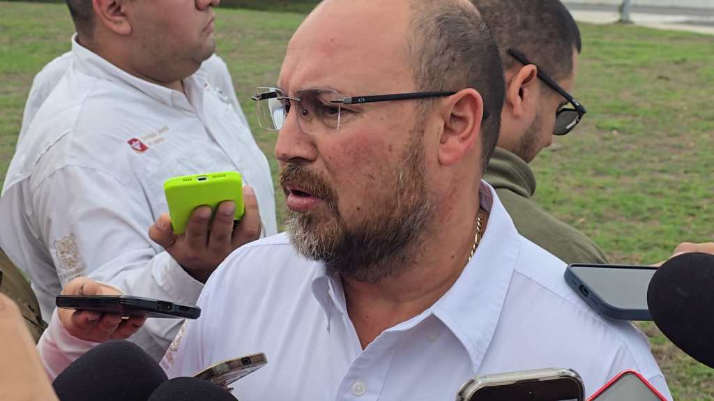 Transportistas se movilizan en tres zonas de Tamaulipas sin bloquear carreteras