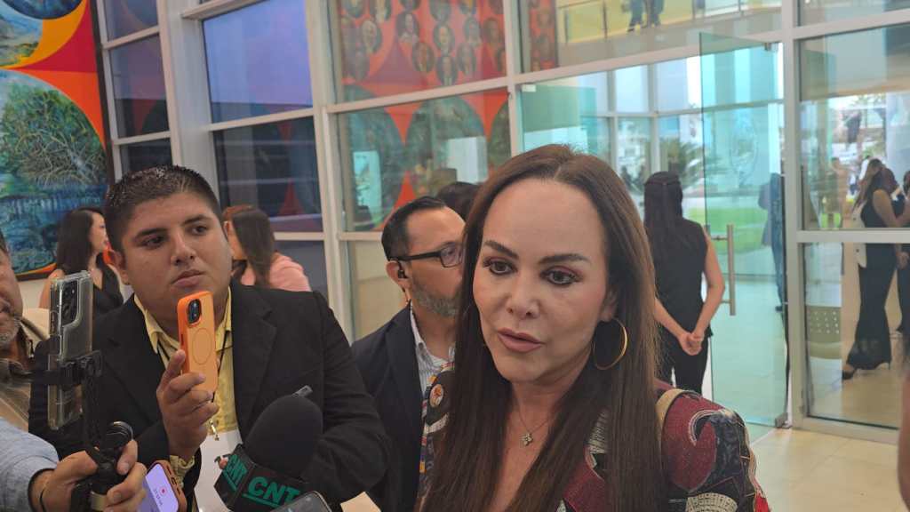 Carmen Lilia Canturosas liquida pasivos municipales e ingresa a Nuevo Laredo al grupo de ciudades más seguras del&nbsp;país