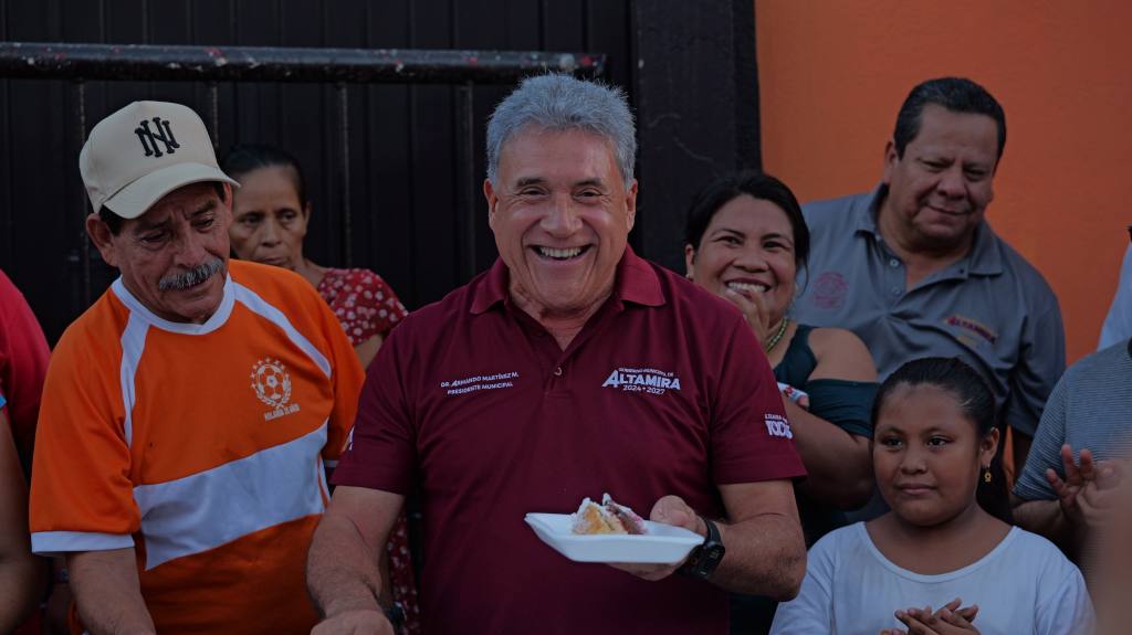 “EL PASTEL AHORA NO SE REPARTE, SE COMPARTE CON EL PUEBLO”: ARMANDO MARTÍNEZ